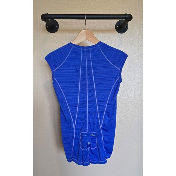 Athleta tank women's size small. Purple 1/4 zip with pocket on backside - Picture 7 of 10